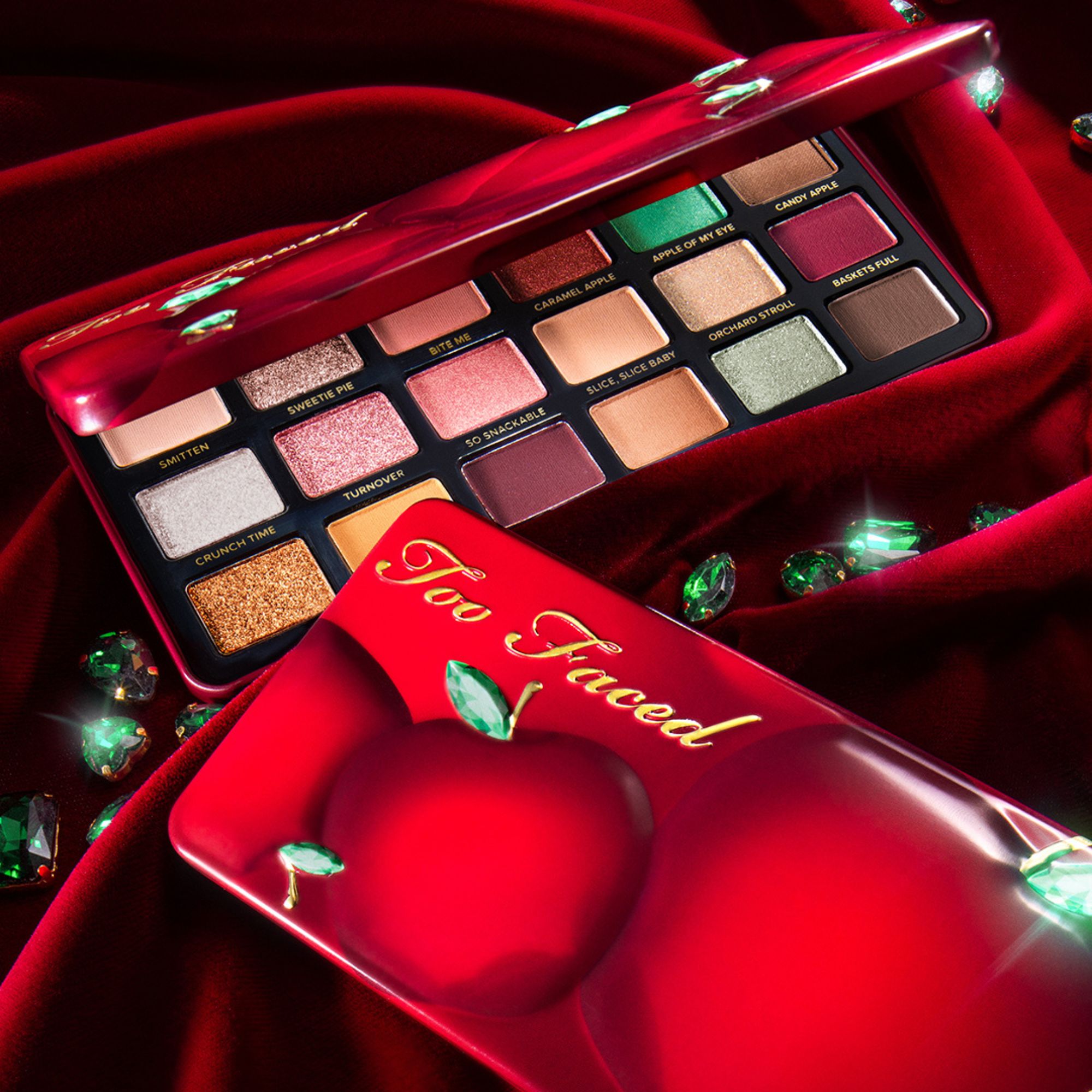 APPLEY IN LOVE (PALETA DE SOMBRAS PARA OJOS)